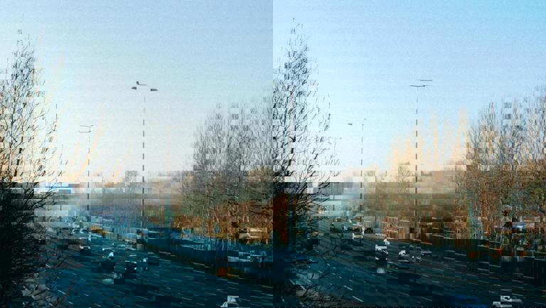 Major Highway Shutdown Causes Gridlock Commutes Across Suburbs